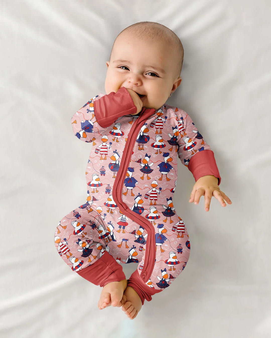 Gerippte Babykleidung mit individuellem Foto - Weich &amp; Skizzenhaft