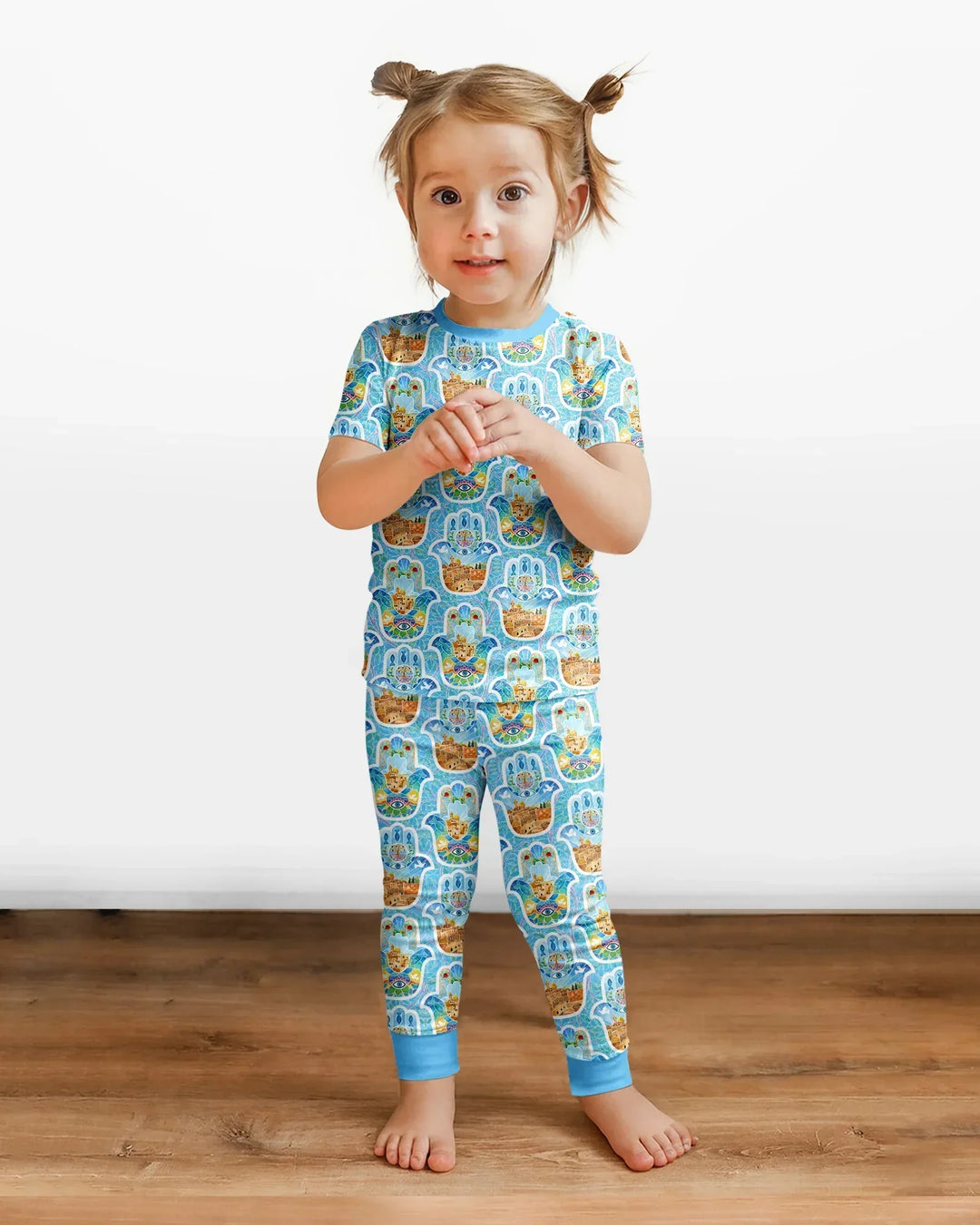 Zweiteiliges, kurzärmliges Pyjama-Set mit Marienkäfern