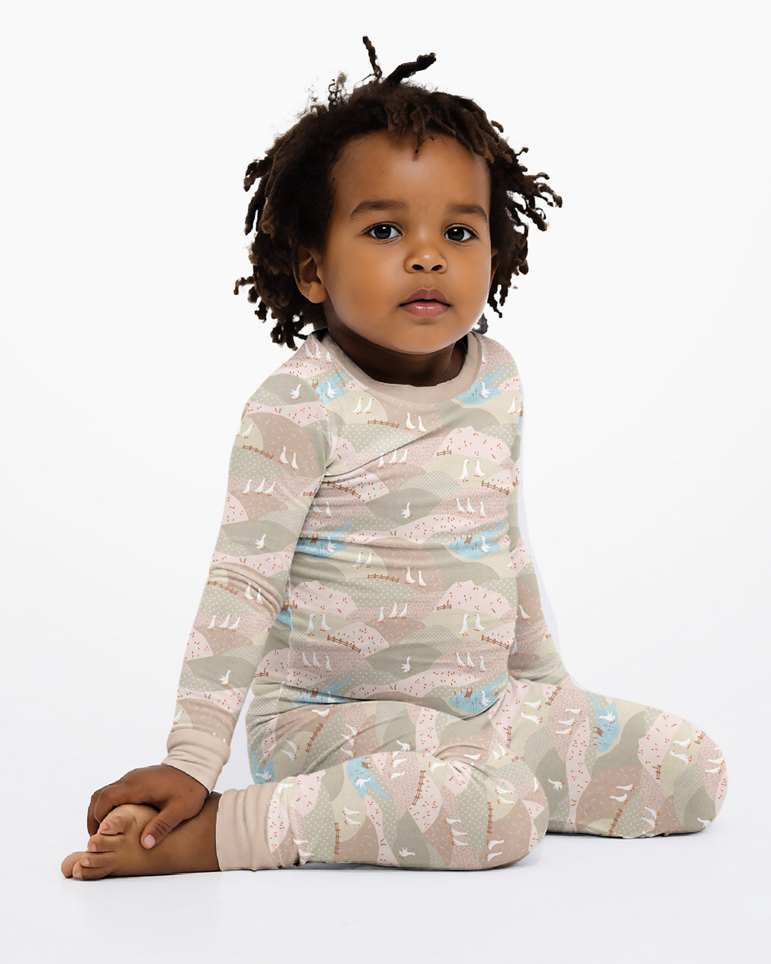 Zweiteiliges Langarm-Pyjama-Set mit Sommerfrüchten