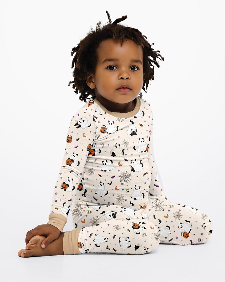 Ghost Cat Vintage Halloween Bamboo Two Piece Long Sleeve Pajama Set