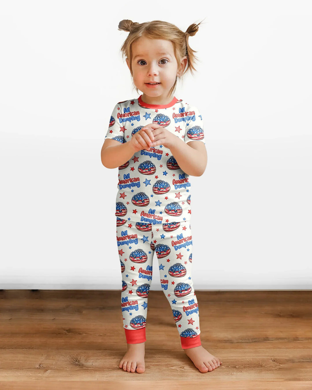 Zweiteiliges, kurzärmliges Pyjama-Set mit Marienkäfern