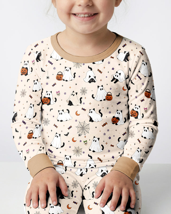 Ghost Cat Vintage Halloween Bamboo Two Piece Long Sleeve Pajama Set
