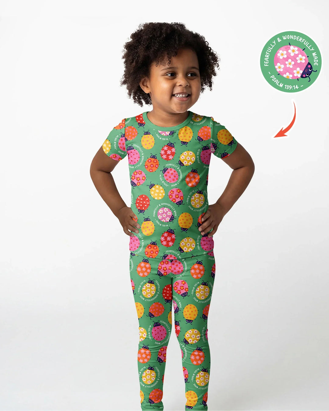 Zweiteiliges, kurzärmliges Pyjama-Set mit Marienkäfern