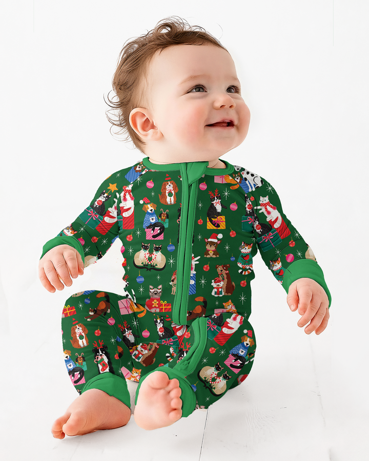 Christmas Paws Bamboo Convertible Zippy
