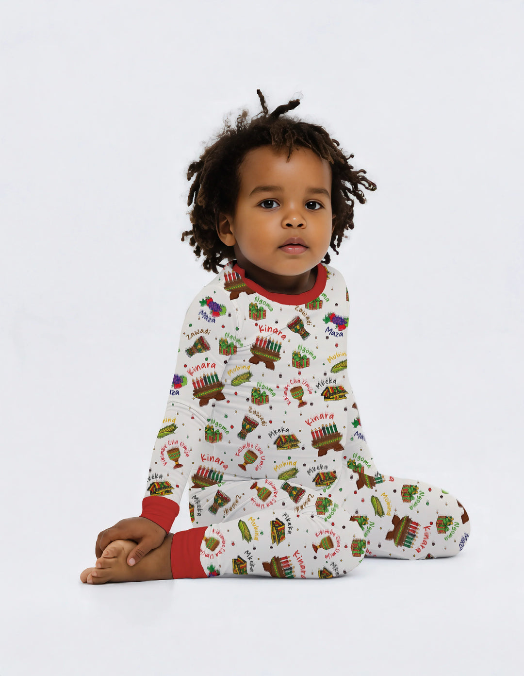 Zweiteiliges Langarm-Pyjama-Set mit Sommerfrüchten