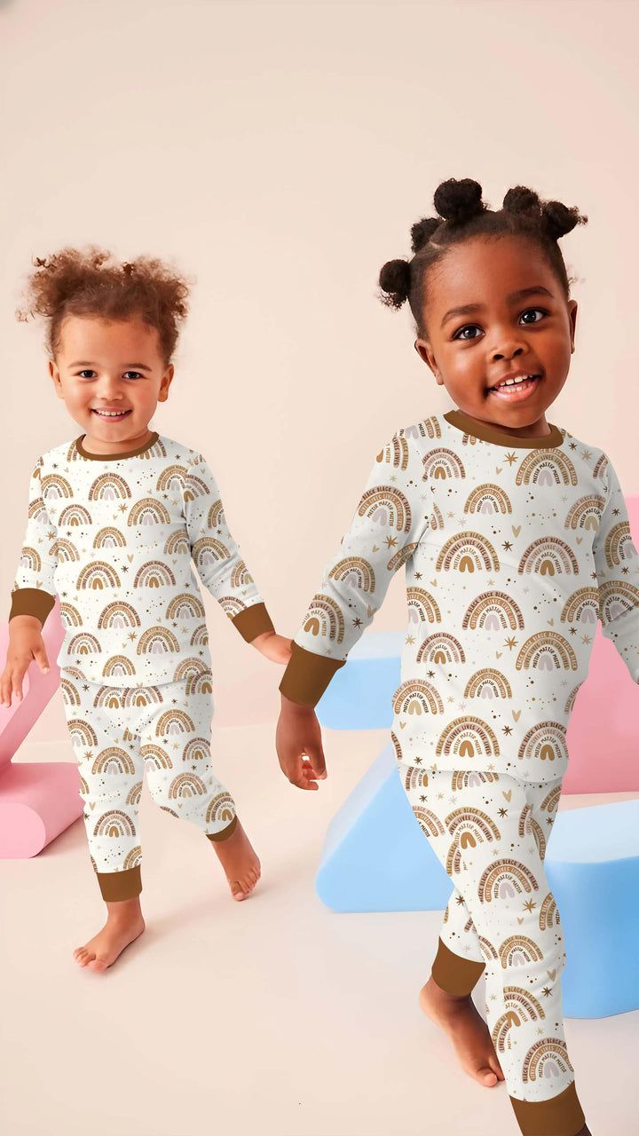Zweiteiliges Langarm-Pyjama-Set mit Sommerfrüchten