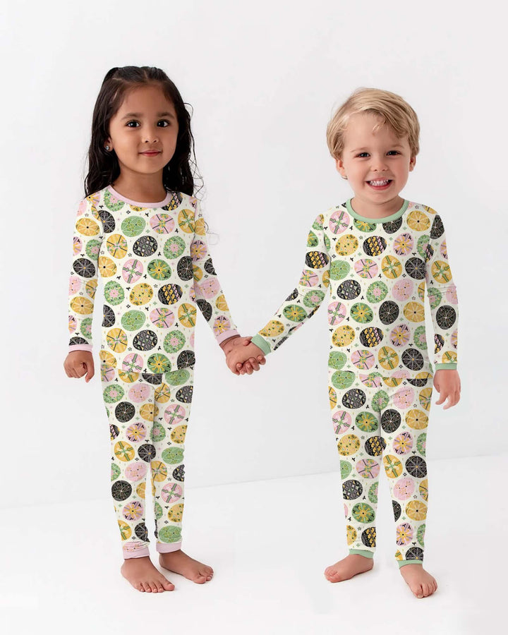 Zweiteiliges Langarm-Pyjama-Set mit Sommerfrüchten