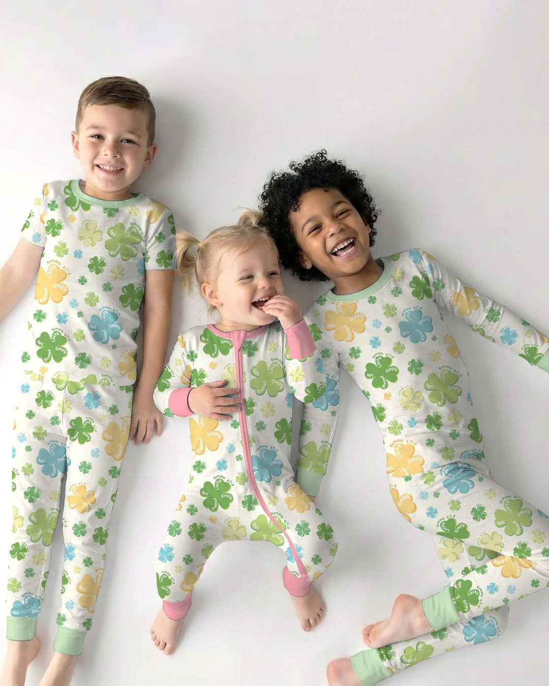 Kleeblatt-Print St. Patrick's Day Bambus-Rundhalsshirt