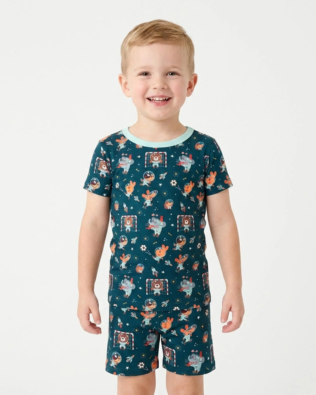 Zweiteiliges Pyjama-Set mit kurzen Ärmeln und Shorts im Sommer-Design