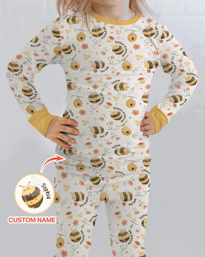 Zweiteiliges Langarm-Pyjama-Set mit Sommerfrüchten
