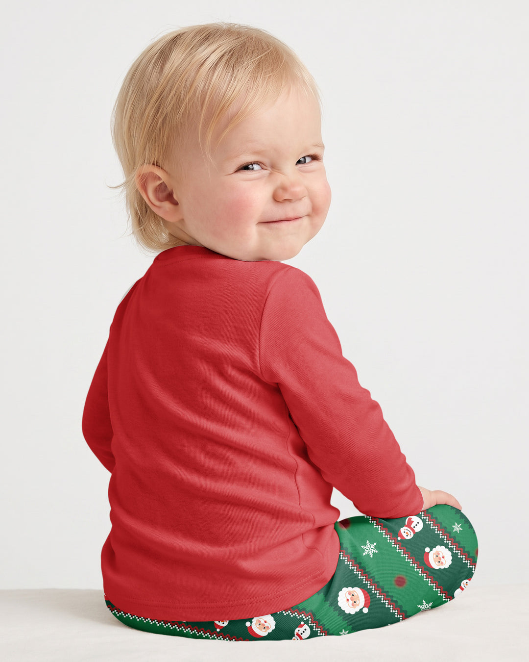 Merry Reindeer Bamboo Two Piece Long Sleeve Pajama Set