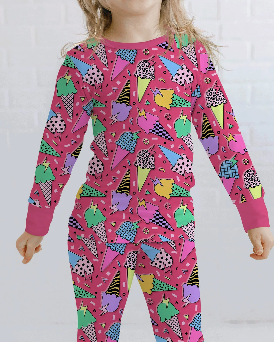 Zweiteiliges Langarm-Pyjama-Set mit Sommerfrüchten