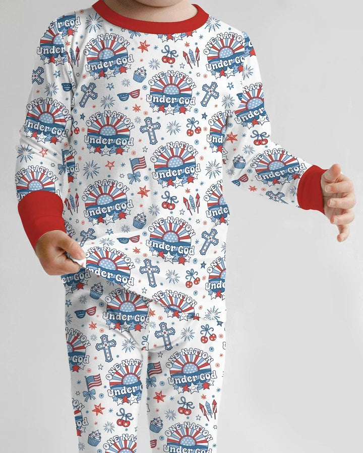 Zweiteiliges Langarm-Pyjama-Set mit Sommerfrüchten