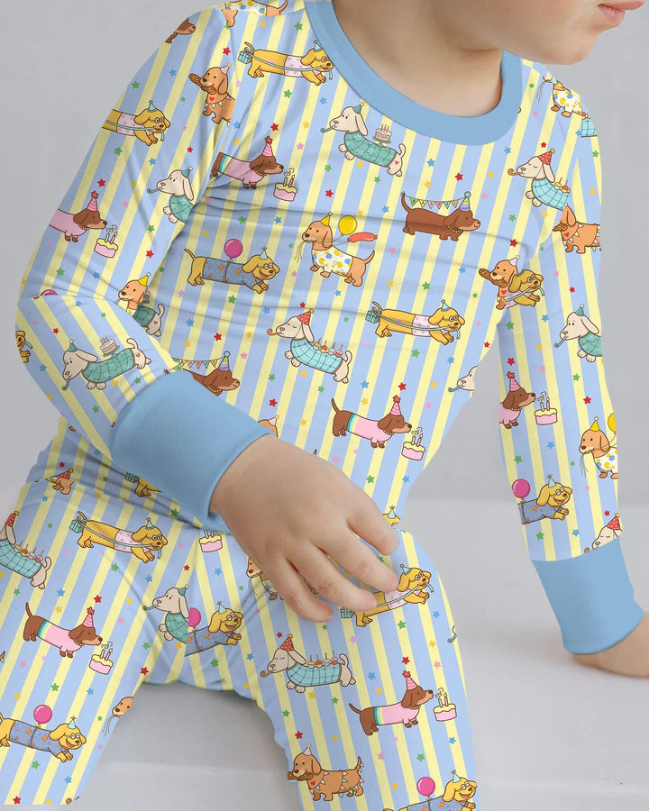 Zweiteiliges Langarm-Pyjama-Set mit Sommerfrüchten