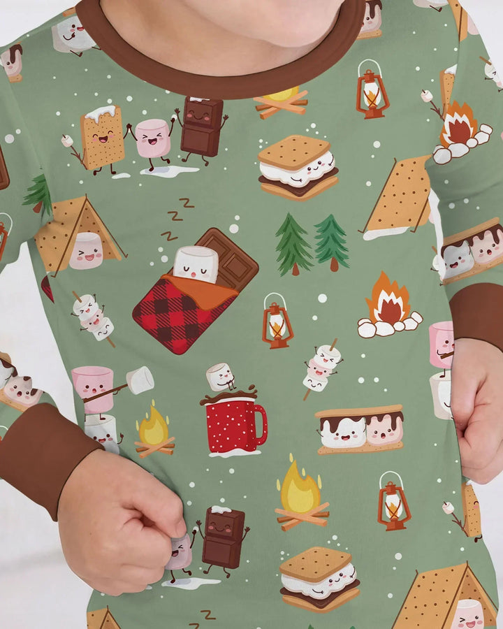 Zweiteiliges Langarm-Pyjama-Set mit Sommerfrüchten