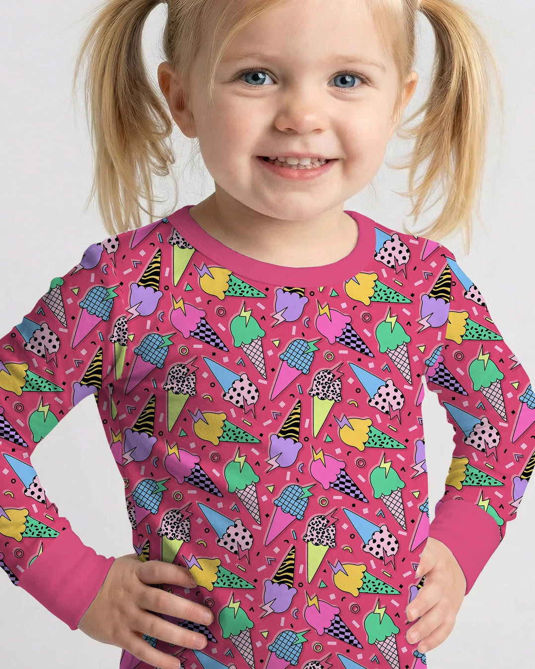 Zweiteiliges Langarm-Pyjama-Set mit Sommerfrüchten