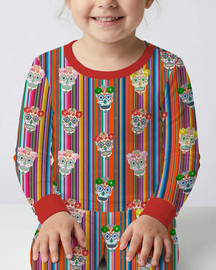 Zweiteiliges Langarm-Pyjama-Set mit Sommerfrüchten