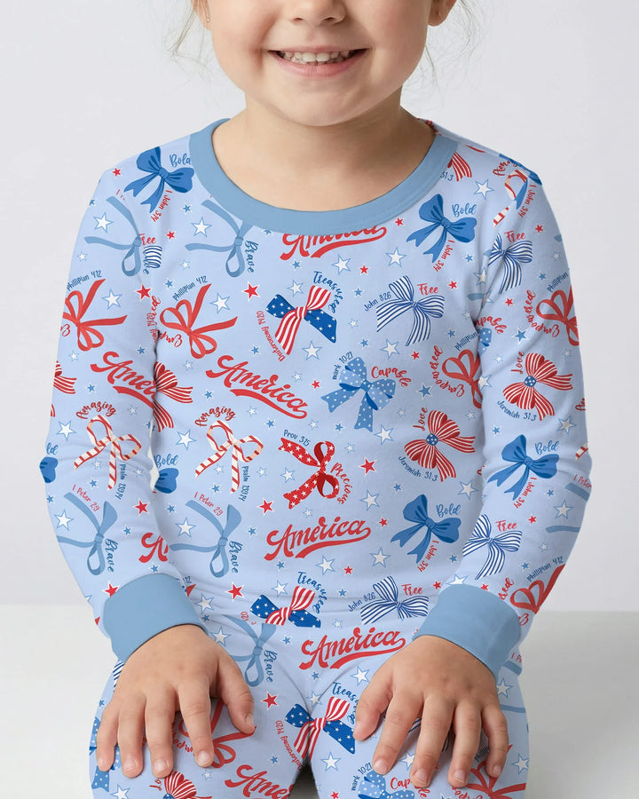 Zweiteiliges Langarm-Pyjama-Set mit Sommerfrüchten