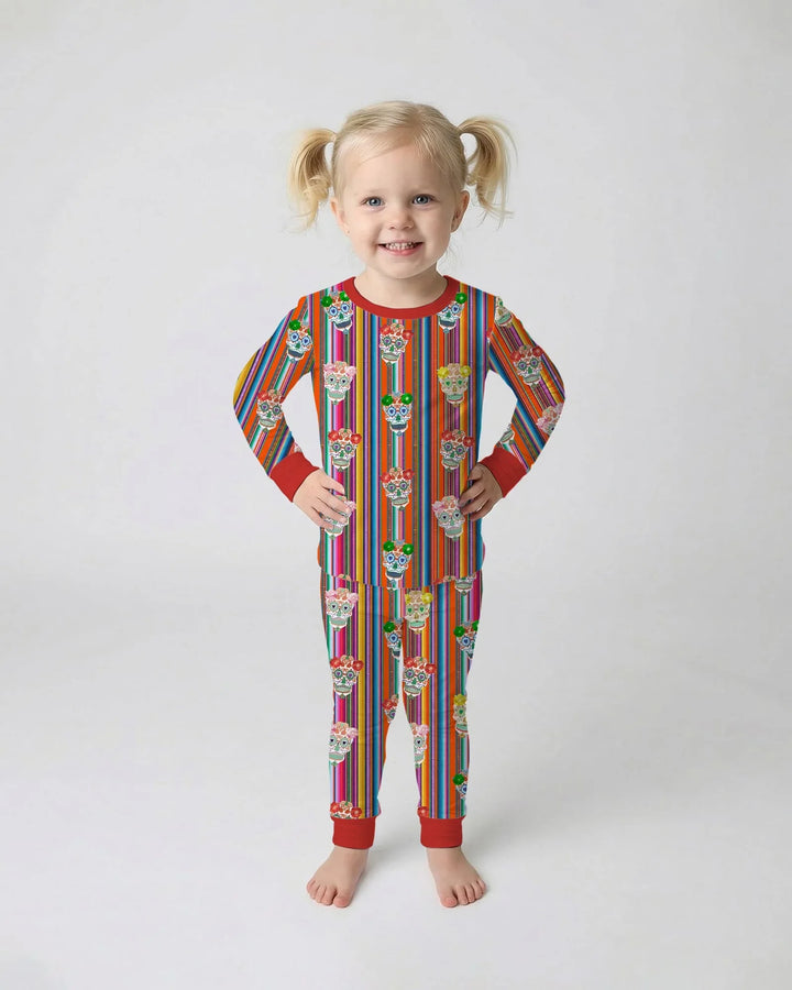 Zweiteiliges Langarm-Pyjama-Set mit Sommerfrüchten