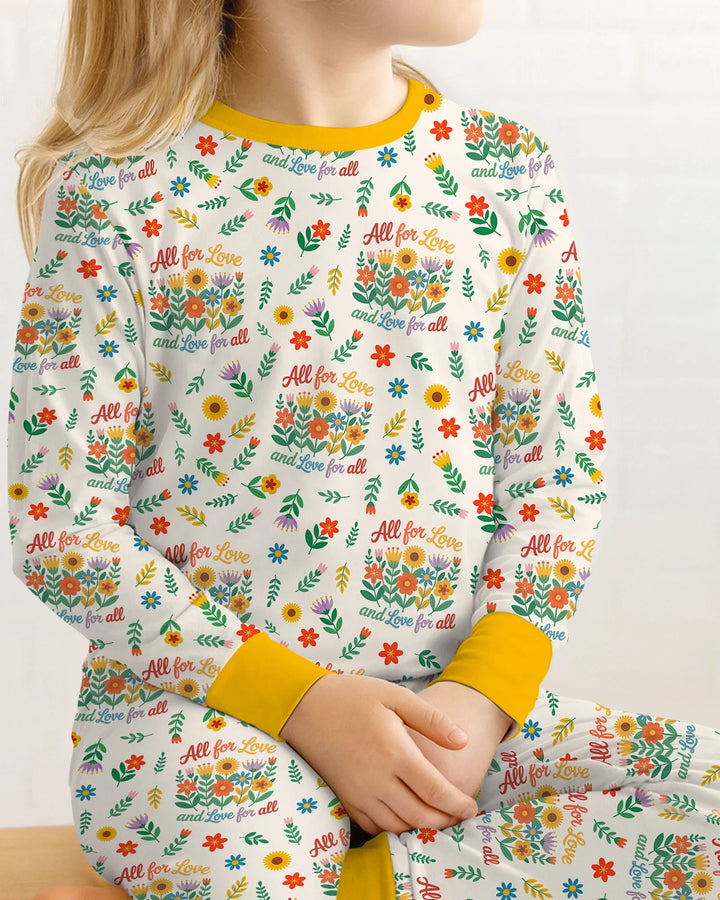 Zweiteiliges Langarm-Pyjama-Set mit Sommerfrüchten