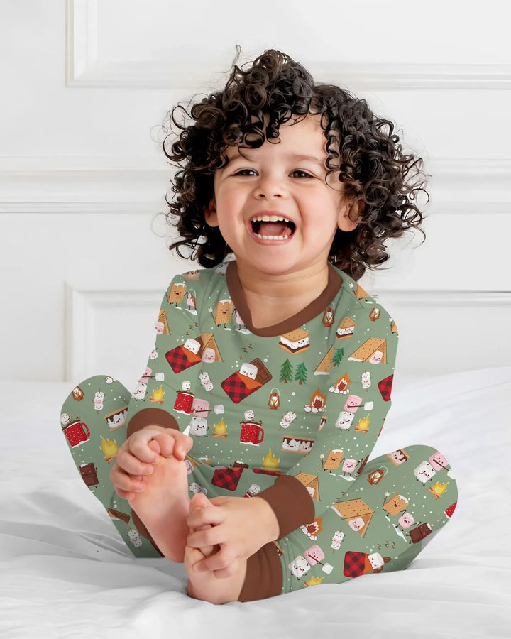 Zweiteiliges Langarm-Pyjama-Set mit Sommerfrüchten