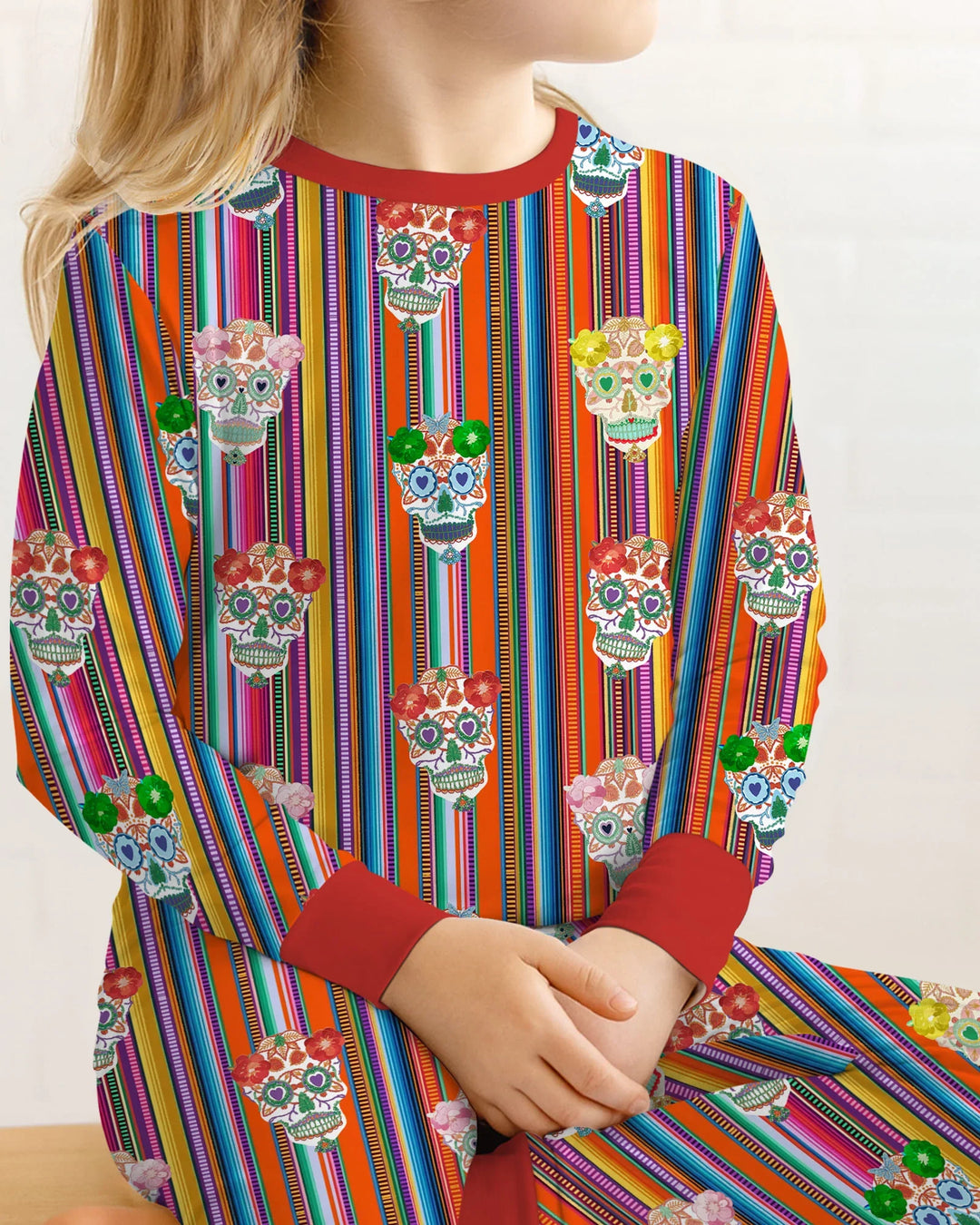 Zweiteiliges Langarm-Pyjama-Set mit Sommerfrüchten