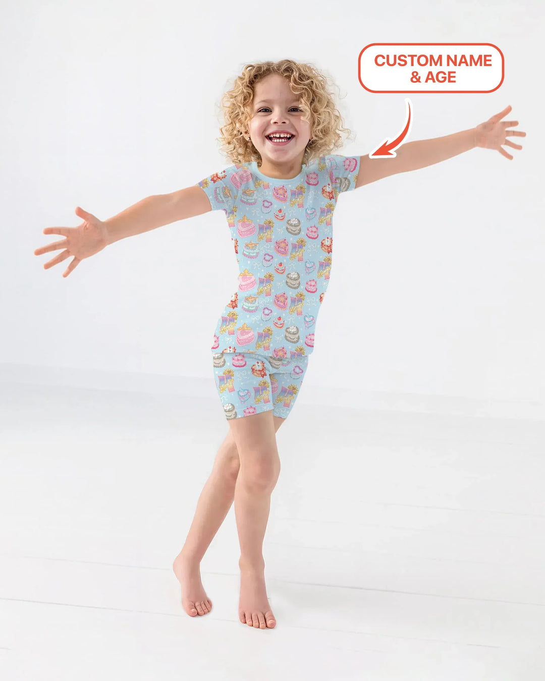 Zweiteiliges Pyjama-Set mit kurzen Ärmeln und Shorts im Sommer-Design