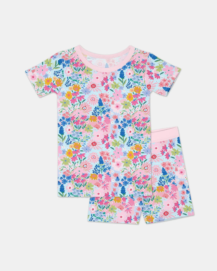 Template Zweiteiliges Pyjama-Set mit kurzen Ärmeln und Shorts
