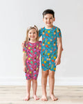 Template Zweiteiliges Pyjama-Set mit kurzen Ärmeln und Shorts