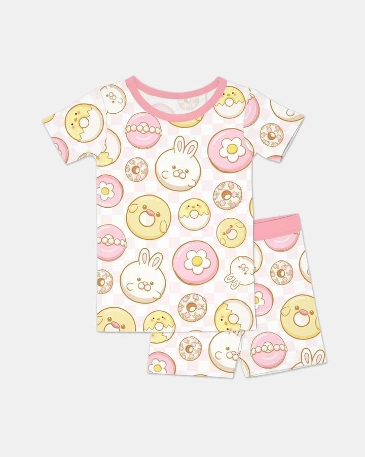 Template Zweiteiliges Pyjama-Set mit kurzen Ärmeln und Shorts