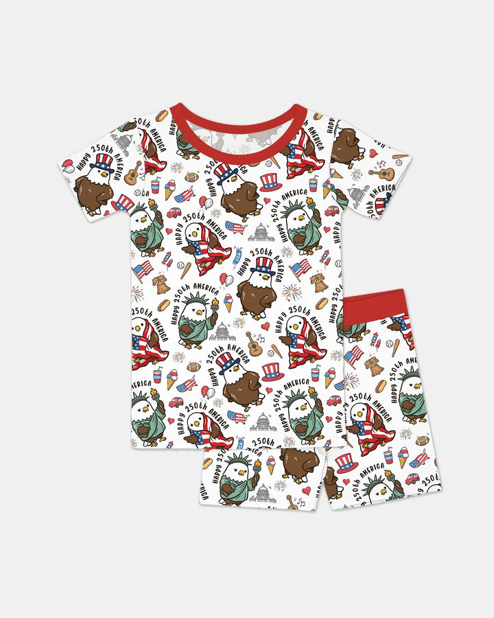 Template Zweiteiliges Pyjama-Set mit kurzen Ärmeln und Shorts