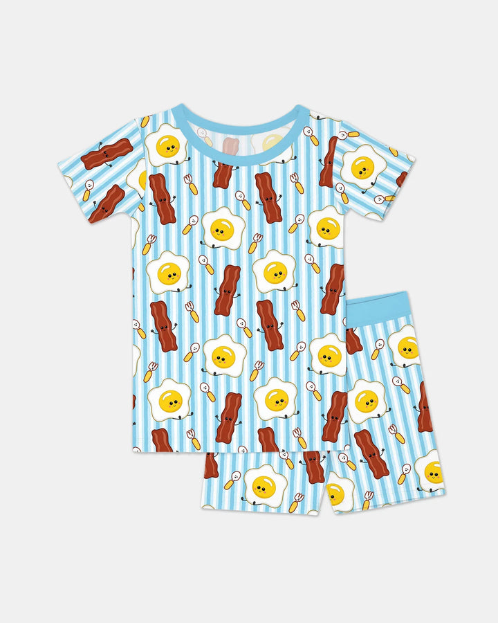 Template Zweiteiliges Pyjama-Set mit kurzen Ärmeln und Shorts