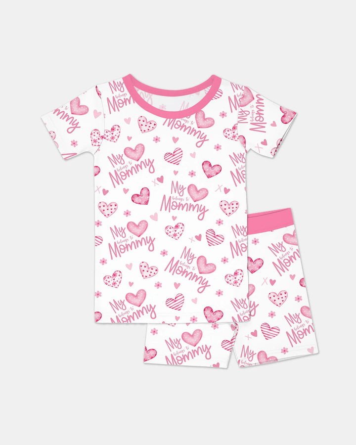 Template Zweiteiliges Pyjama-Set mit kurzen Ärmeln und Shorts