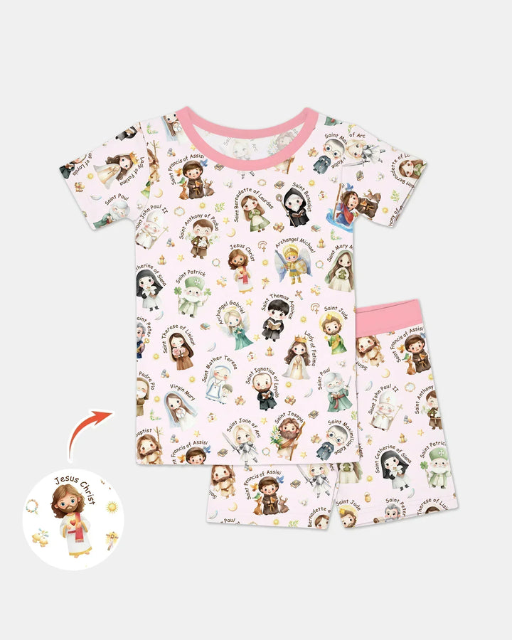 Template Zweiteiliges Pyjama-Set mit kurzen Ärmeln und Shorts
