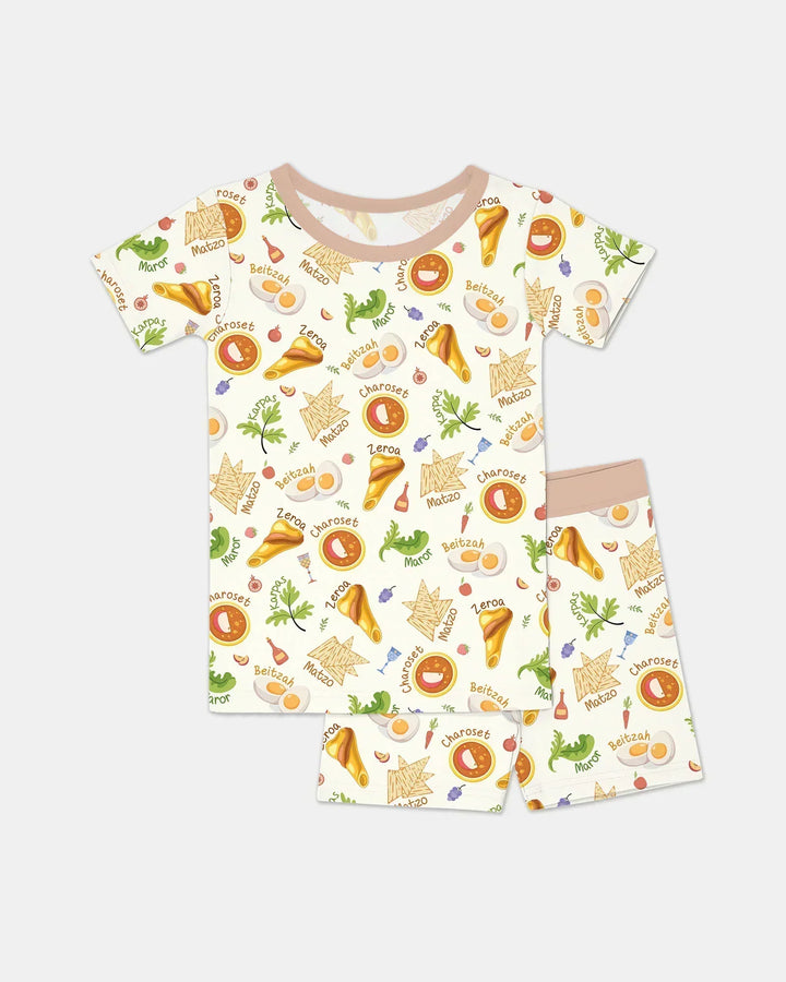 Template Zweiteiliges Pyjama-Set mit kurzen Ärmeln und Shorts