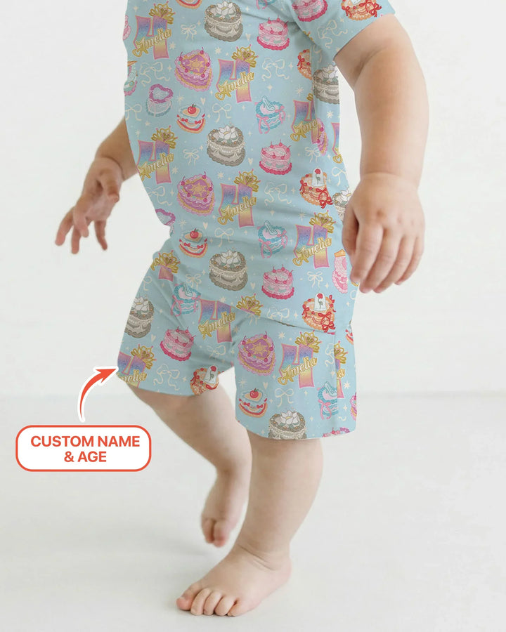 Zweiteiliges Pyjama-Set mit kurzen Ärmeln und Shorts im Sommer-Design