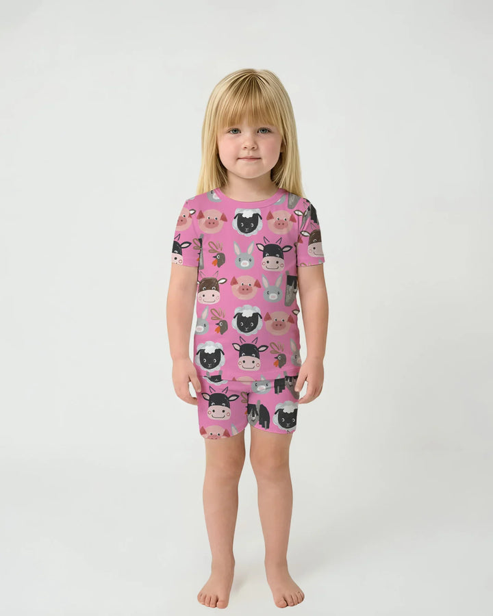 Template Zweiteiliges Pyjama-Set mit kurzen Ärmeln und Shorts
