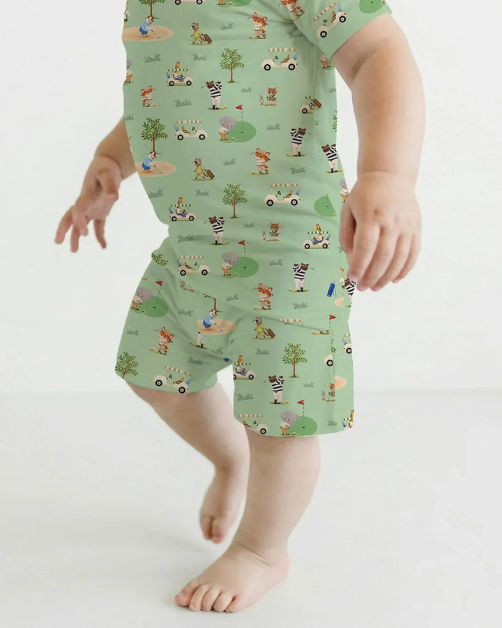 Template Zweiteiliges Pyjama-Set mit kurzen Ärmeln und Shorts