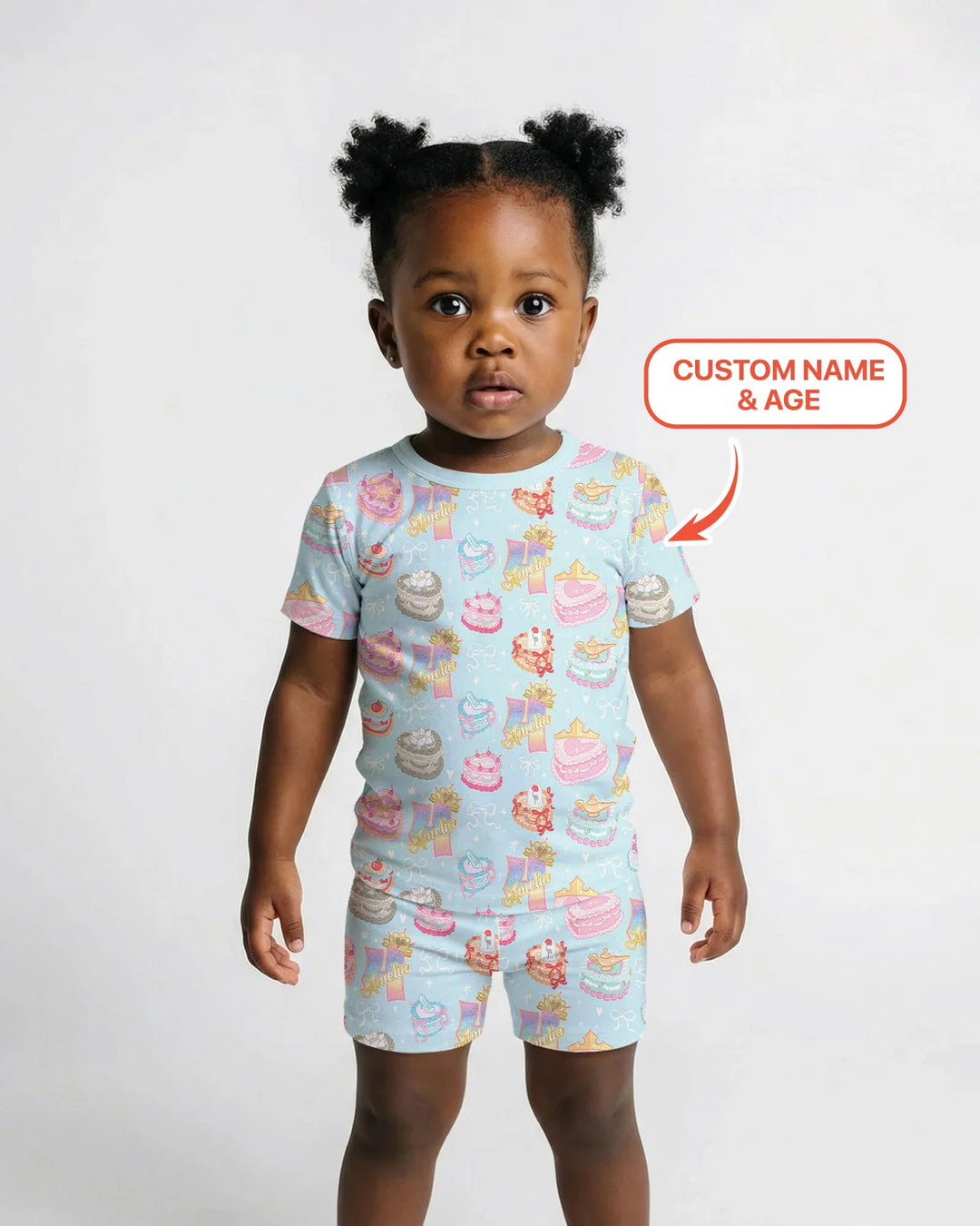 Zweiteiliges Pyjama-Set mit kurzen Ärmeln und Shorts im Sommer-Design