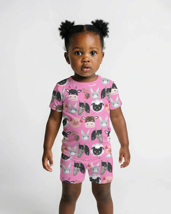 Template Zweiteiliges Pyjama-Set mit kurzen Ärmeln und Shorts