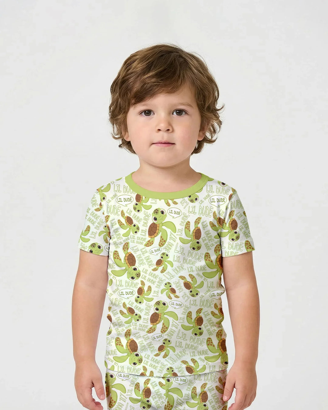 Template Zweiteiliges Pyjama-Set mit kurzen Ärmeln und Shorts