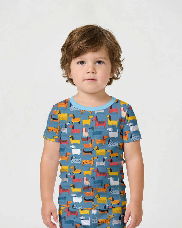 Template Zweiteiliges Pyjama-Set mit kurzen Ärmeln und Shorts
