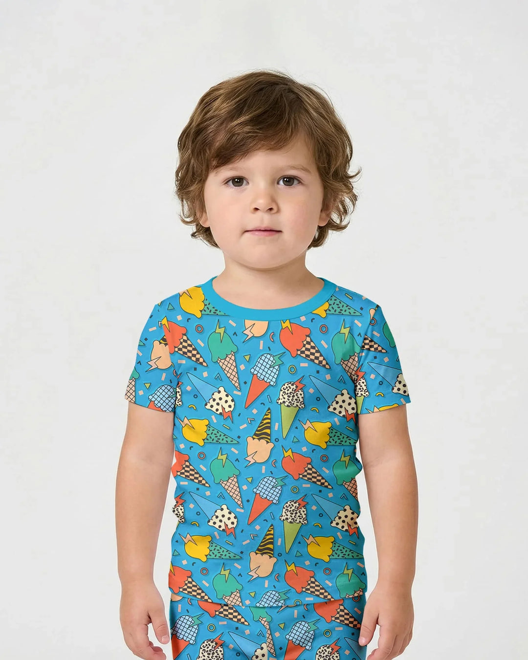 Template Zweiteiliges Pyjama-Set mit kurzen Ärmeln und Shorts