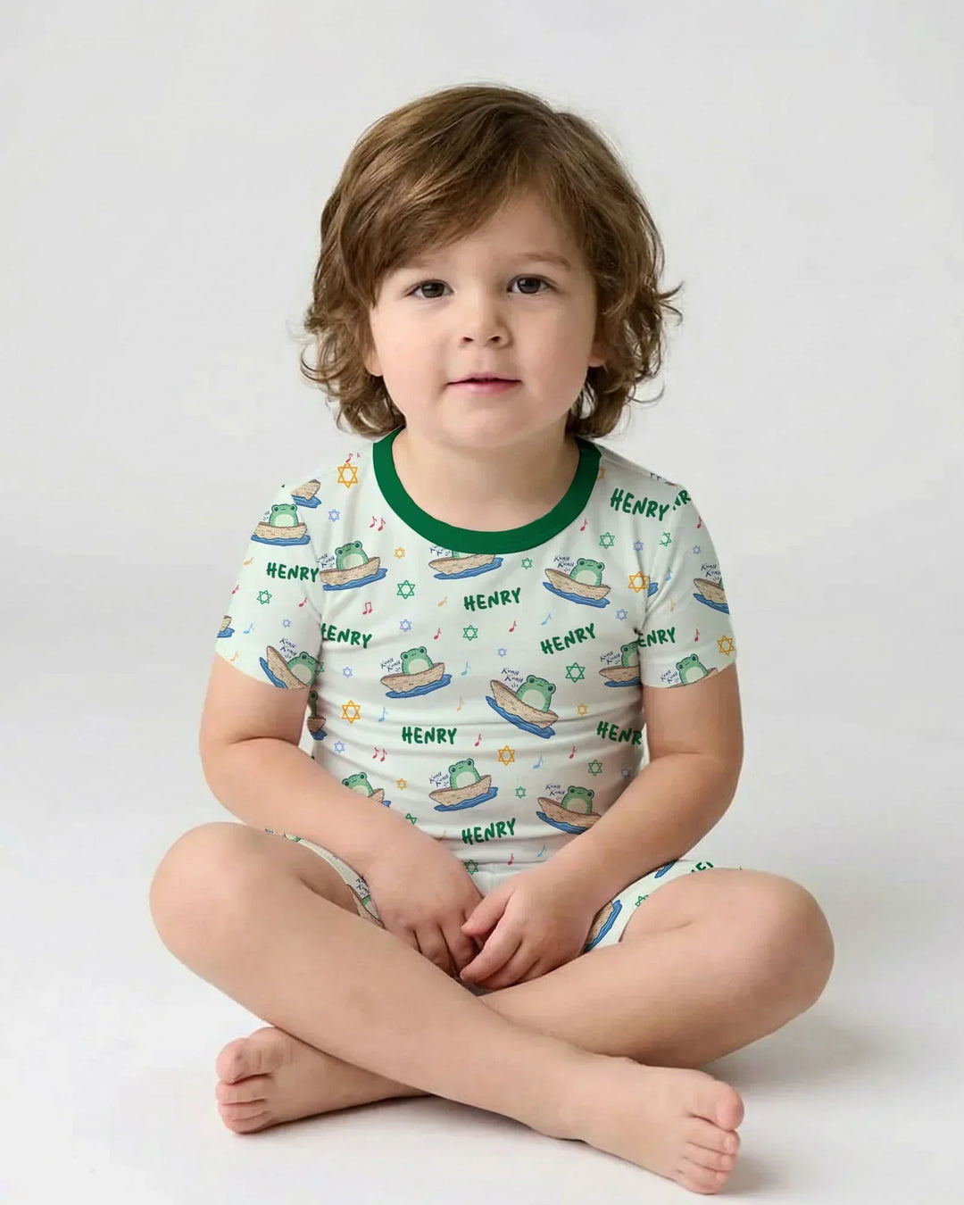 Zweiteiliges Pyjama-Set mit kurzen Ärmeln und Shorts im Sommer-Design