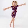 Zweiteiliges Pyjama-Set mit kurzen Ärmeln und Shorts im Sommer-Design