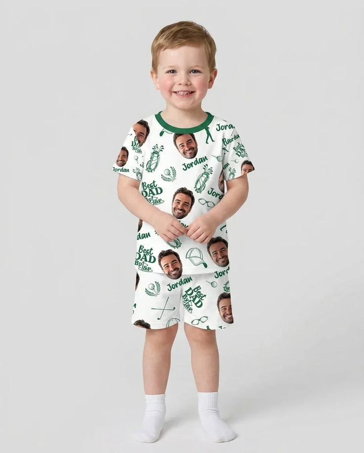 Zweiteiliges Pyjama-Set mit kurzen Ärmeln und Shorts im Sommer-Design