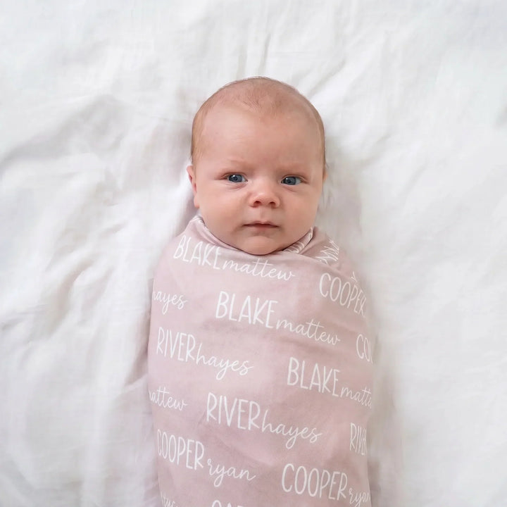 Personalisierte Neutrale Babyname Bambus-Puckdecke Schriftarten-Duo