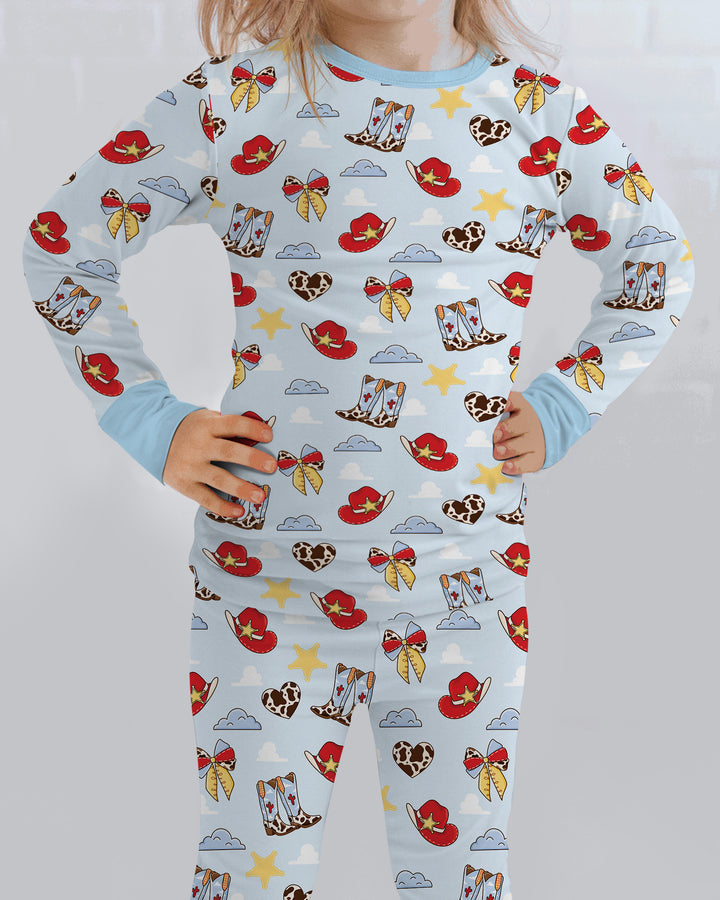 Zweiteiliges Langarm-Pyjama-Set mit Sommerfrüchten