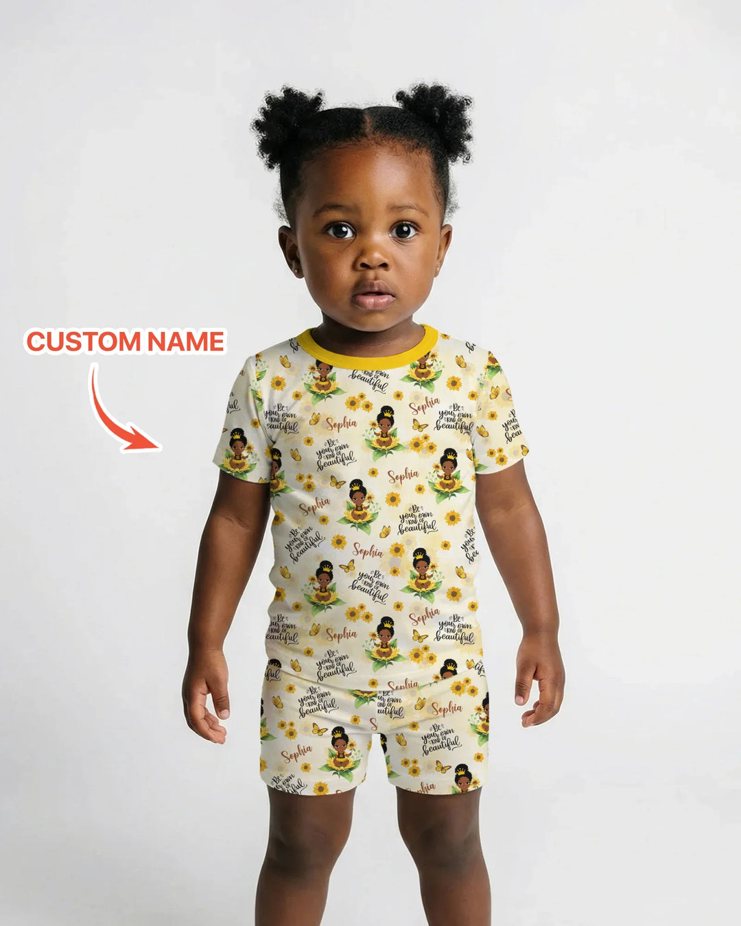 Zweiteiliges Pyjama-Set mit kurzen Ärmeln und Shorts im Sommer-Design