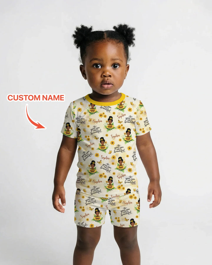 Zweiteiliges Pyjama-Set mit kurzen Ärmeln und Shorts im Sommer-Design
